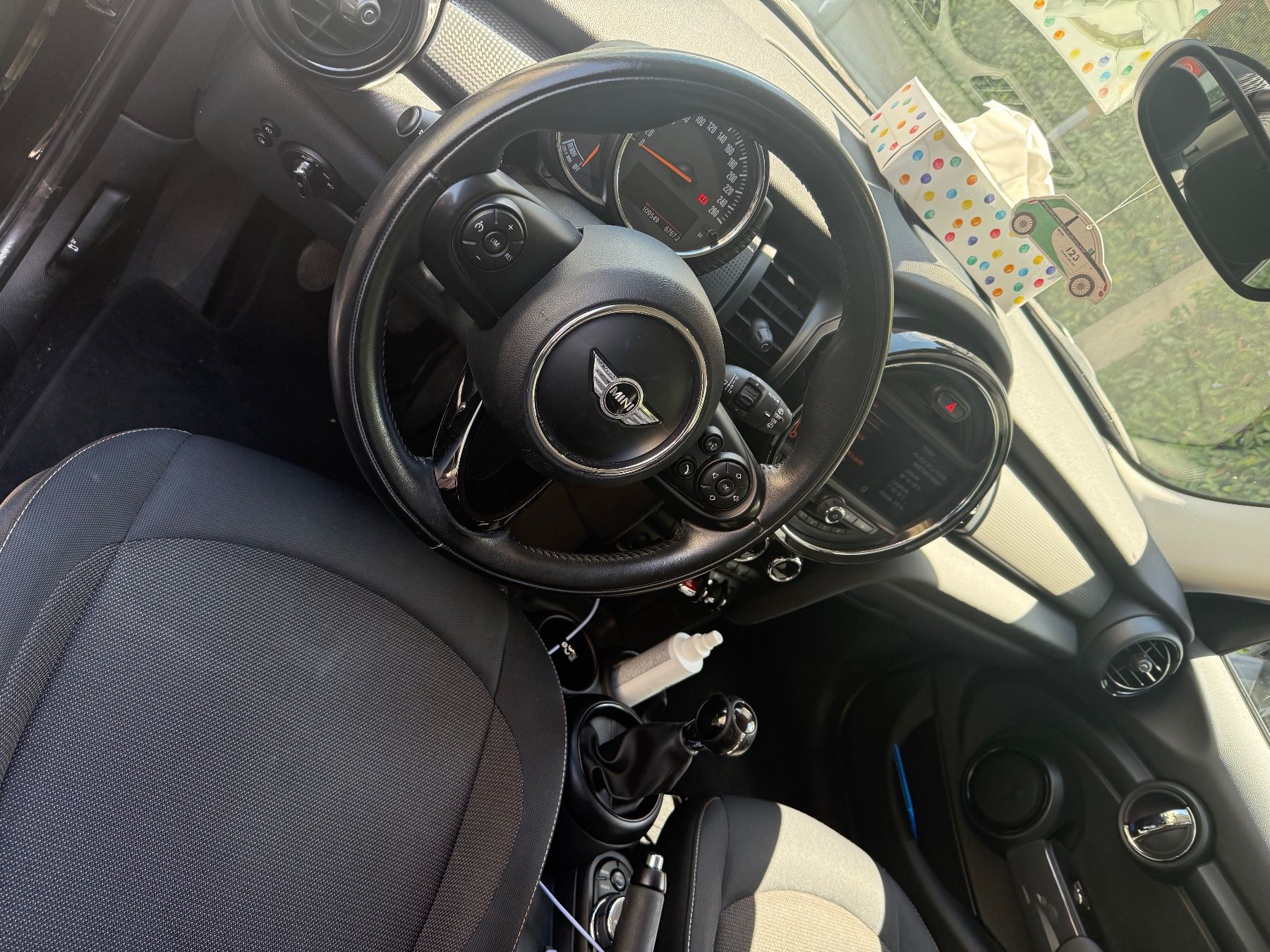 Mini Autos: Mini Cooper 5 portes – Gebraucht aus Riddes von lei_br9f 3