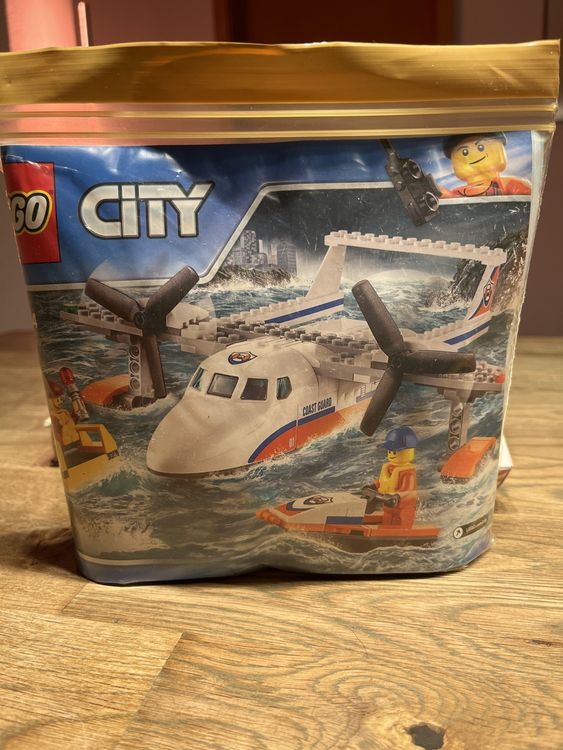LEGO City Flugzeug 60164 (Gebraucht) in Leuzigen für CHF 20 – mit ...