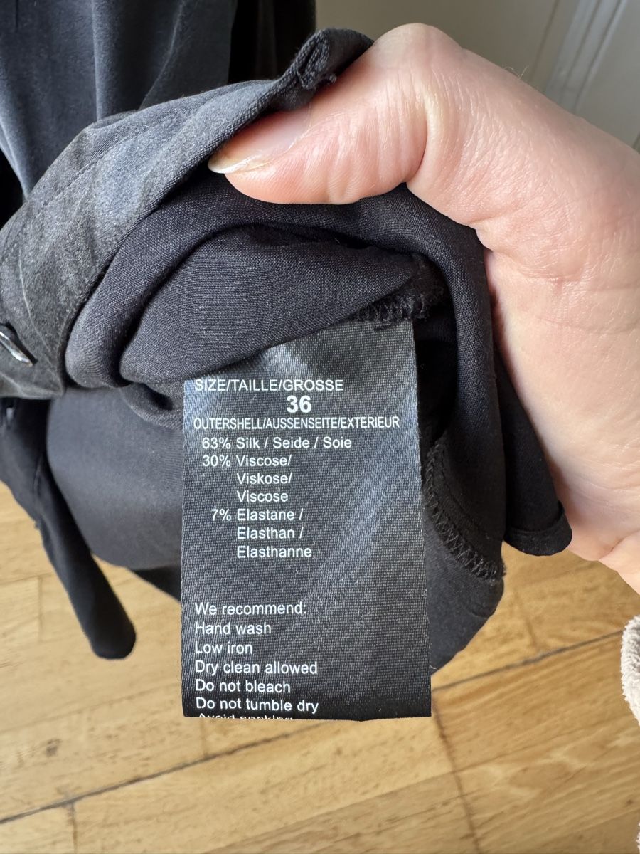 Camicette: BLACK SILK SHIRT – Nuovo (secondo la descrizione) da Bern venduto da FashionK92 2