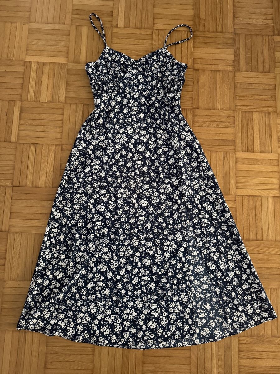 Zara Robes: Zara Sommerkleid Gr. S – Neuf avec emballage d'origine à Wetzikon ZH par tuna83 3