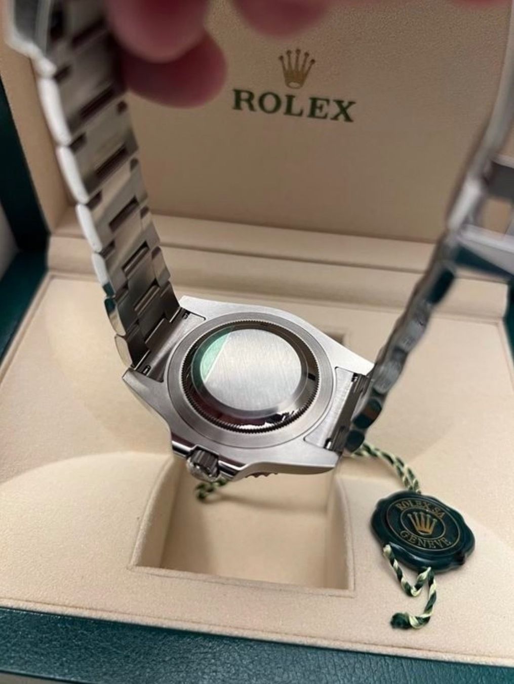 Rolex Orologi: Rolex GMT-Master II 116710LN CH-Fullset – Usato da Obfelden venduto da RicardoHG 4