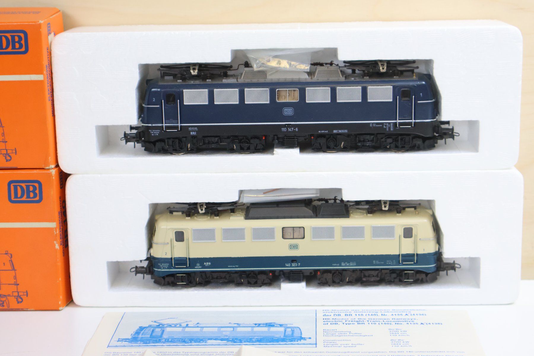 Roco Trains électriques: ROCO 2 x E-Loks - H0 DC Doppelpack 4135A / 4136B – D'occasion à Winterthur par Monstera 2