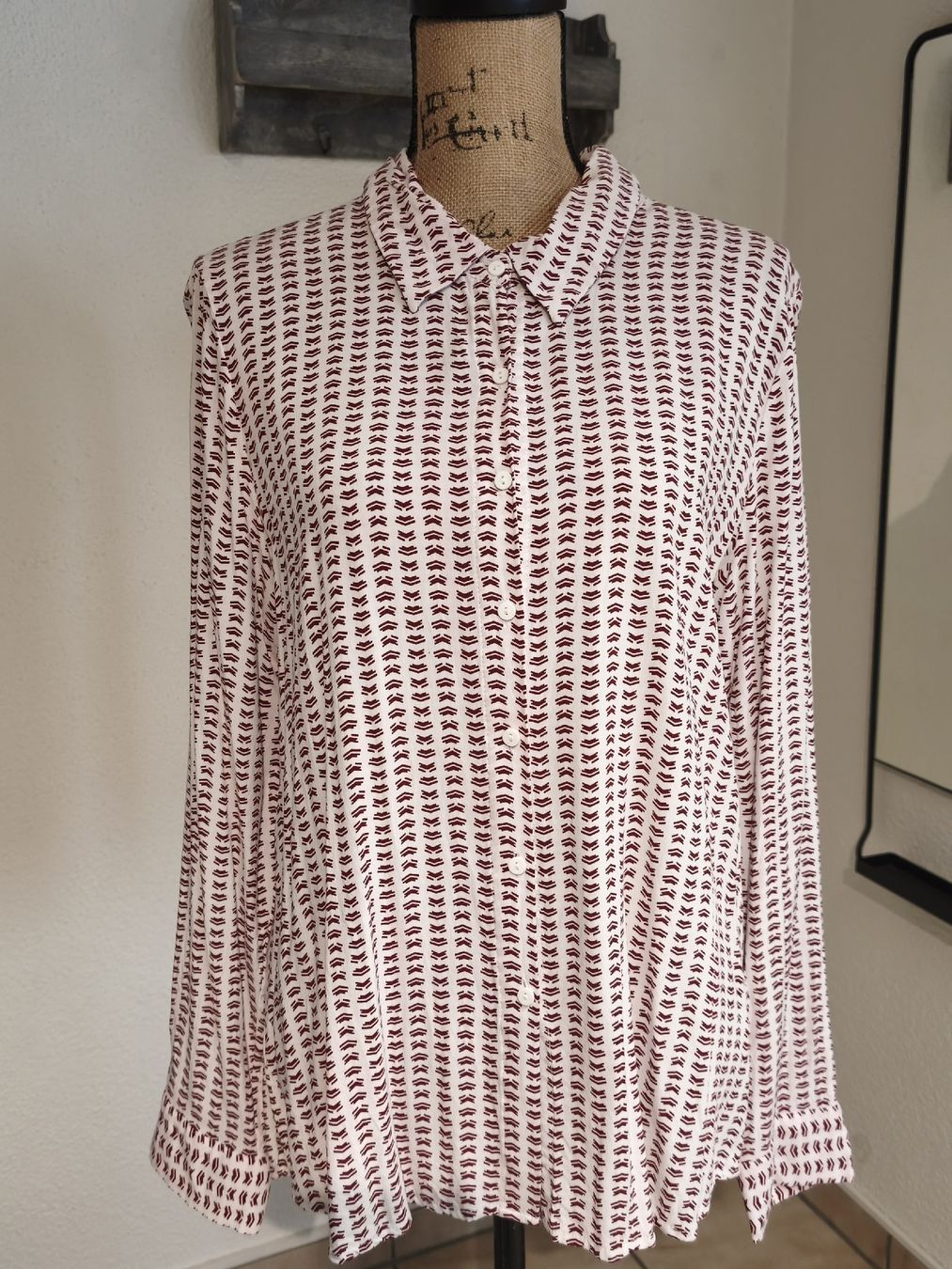 Chemisiers: Chicoree Bluse Viscose Muster Grösse XL – Neuf (Voir description) à Emmetten par SecondhandSiska