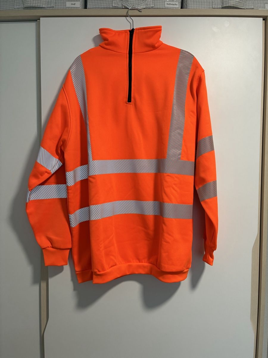 Pulls & Sweat-shirts: Bau-Sicherheitspullover – D'occasion à Melchtal par Angie-1985