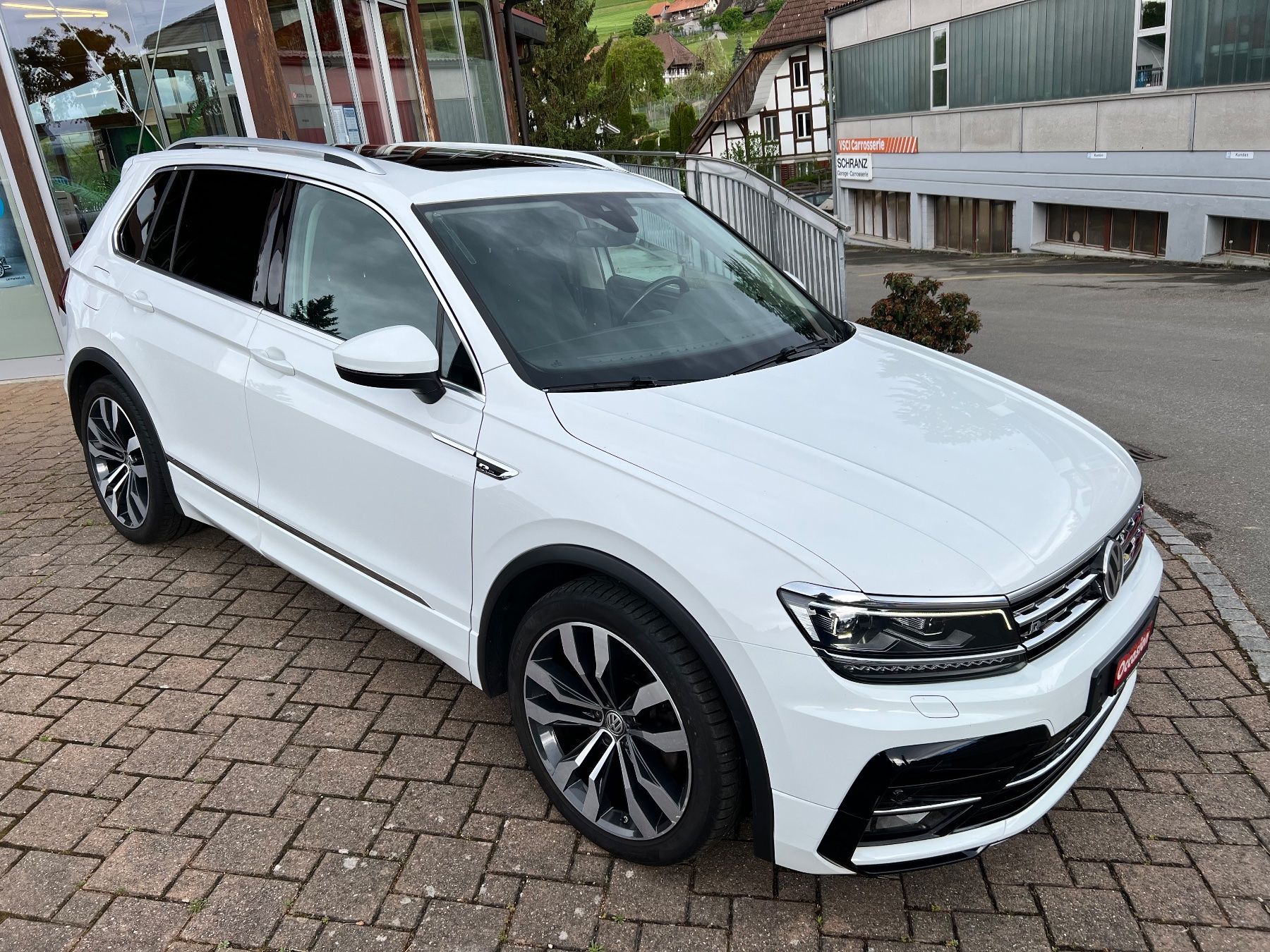 VW Autos: VW TIGUAN 2.0 TDI HIGHLINE 4x4 DSG – Gebraucht aus Bern von No1e 2