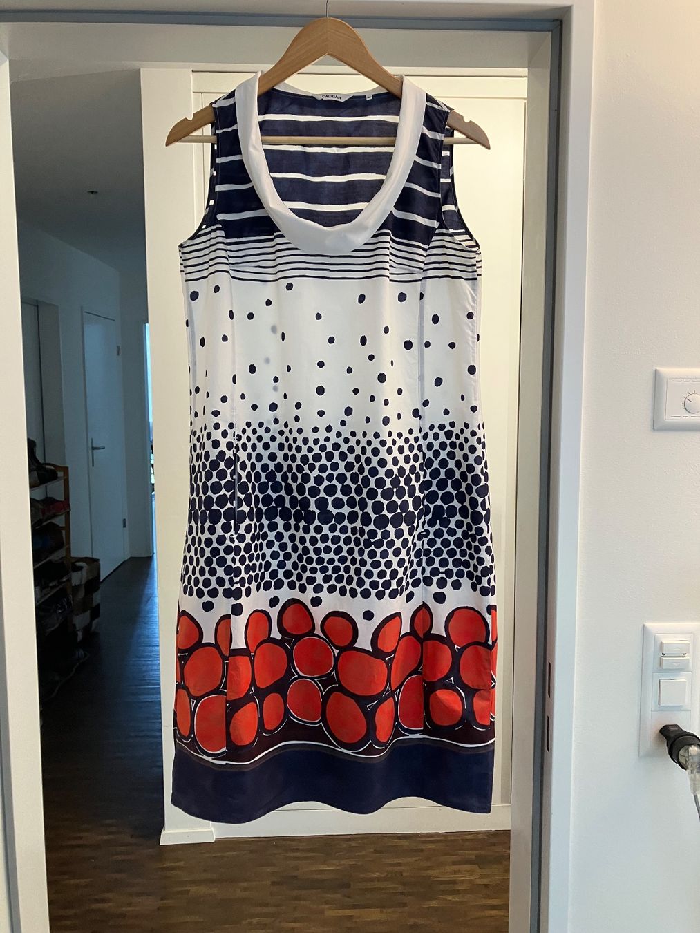 Vestiti: Wunderschönes, edles Kleid von Caliban Gr. 40 top – Usato da Zollikerberg venduto da HillyBilly