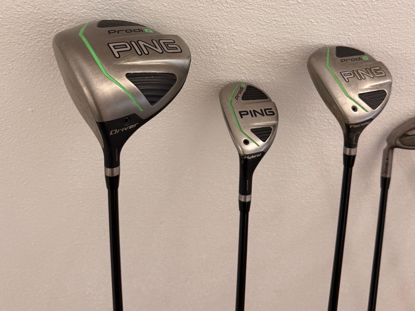 Mazze & Set: Ping Prodi Golfset für Junior- Linkshänder – Usato da Baar venduto da Insurion 1