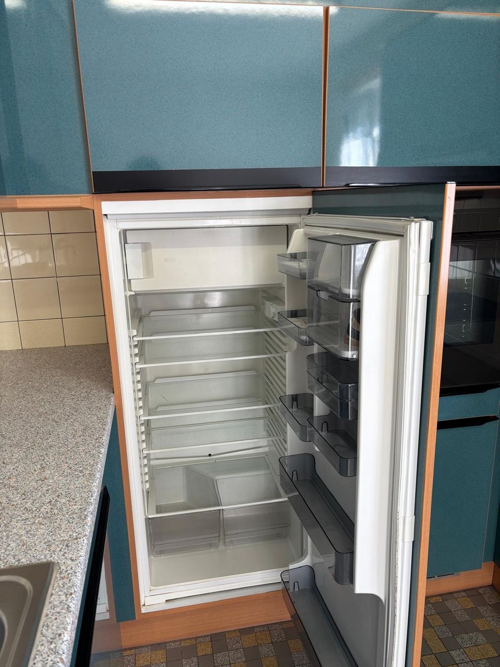 Cucine complete: Cuisine SCHMIDT + Electroménager SIEMENS (four, plaques...) – Usato da Avenches venduto da mor_5sy6 4