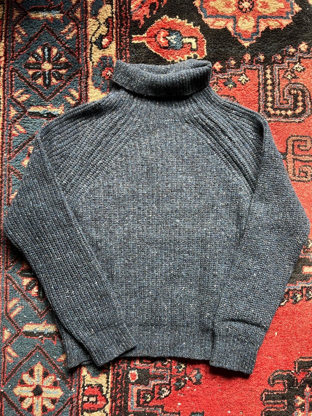 Maglioni & Felpe: Inis Meain Boat Builder Rollneck Sweater – Usato da Zürich venduto da Adelmax