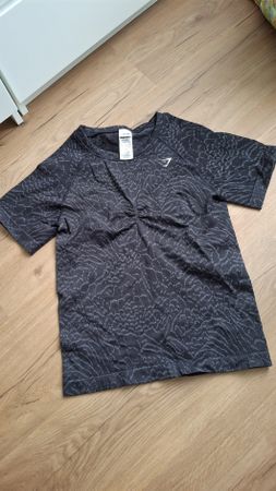 gymshark top gr. XL
