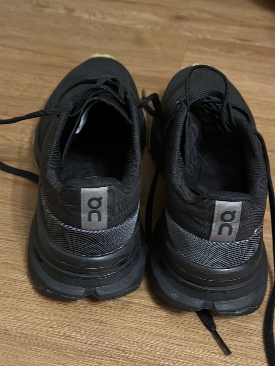 On Scarpe da uomo: On Running Cloudpulse Pro ®  Black Rock  – Usato da Kriens venduto da Ileriadiamore 4