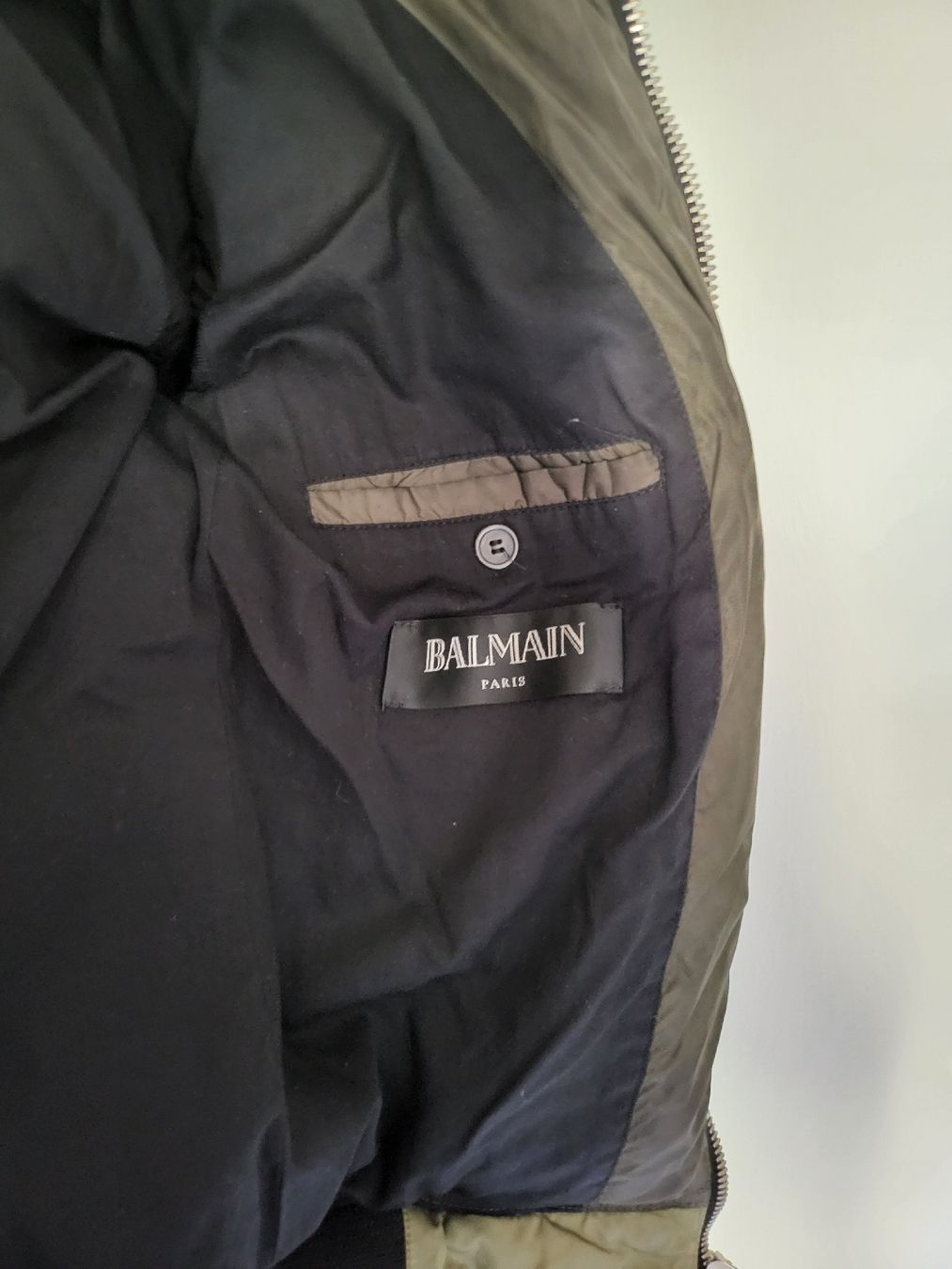 Balmain Jacken: Balmain Puffer Jacket Olive Green – Gebraucht aus Basel von tec0cr3p 2