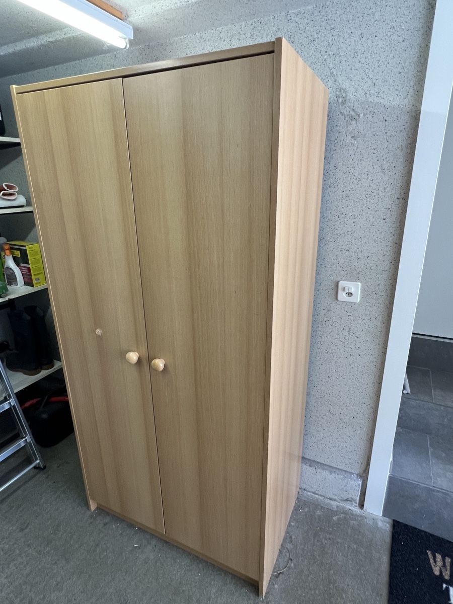Schränke: Kleiderschrank Holz hell Buche Optik – Gebraucht aus Thalwil von danny51 2