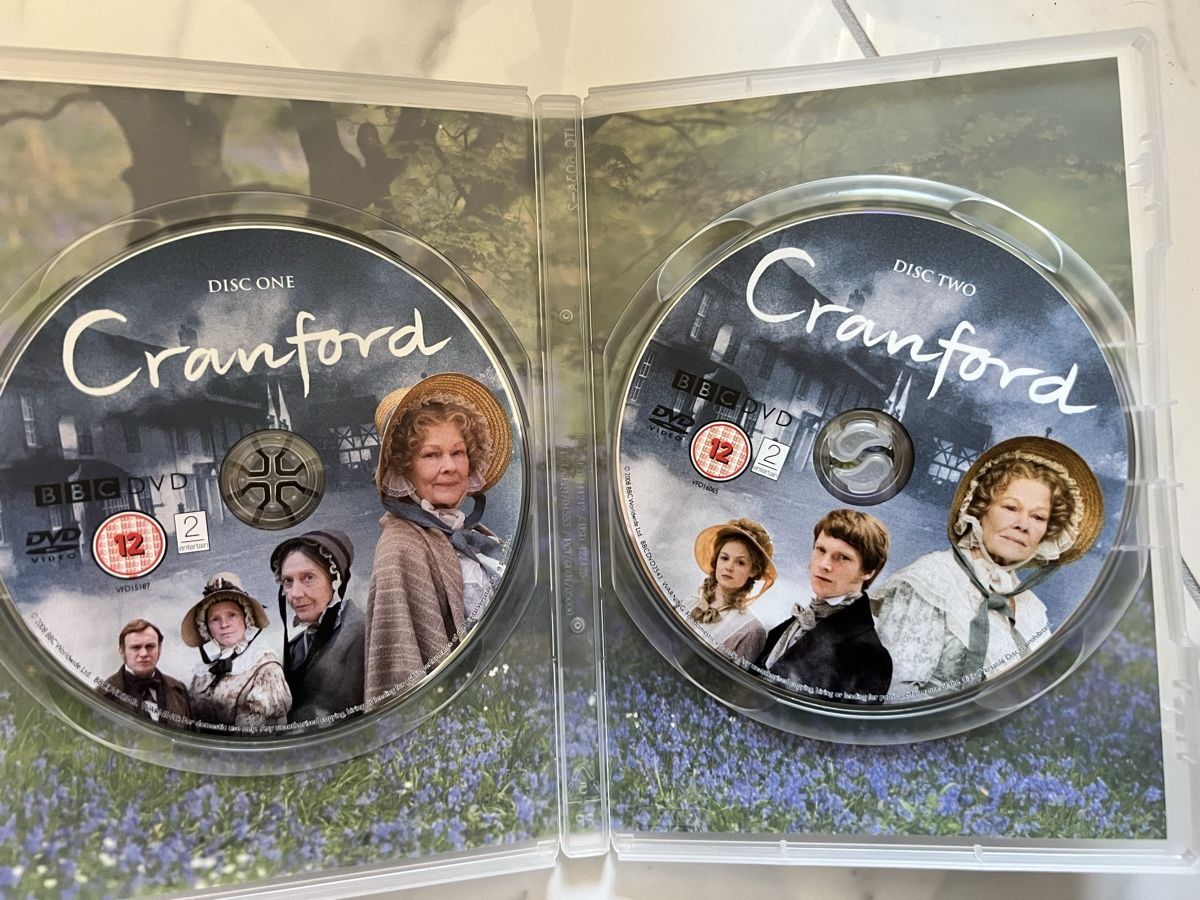 Tutti i DVDs: 2 DVD Cranford english – Usato da COLOGNY venduto da fleurdelys84