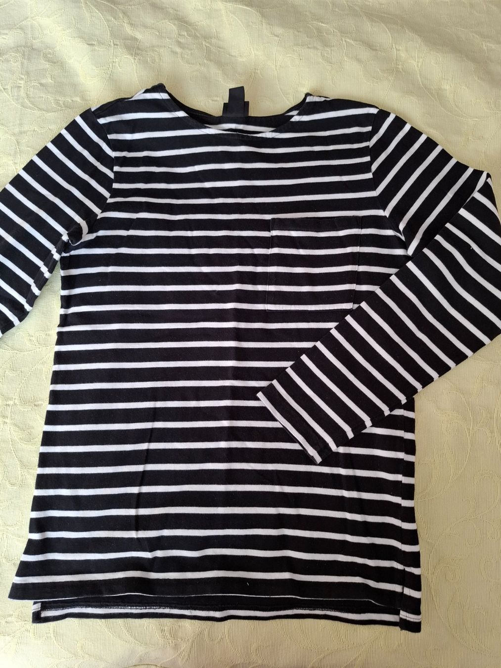 H&M Camicie, T-shirt & Polo: Langarmshirt Schwarz/Weiß S – Usato da St.Gallen venduto da LaMiSa