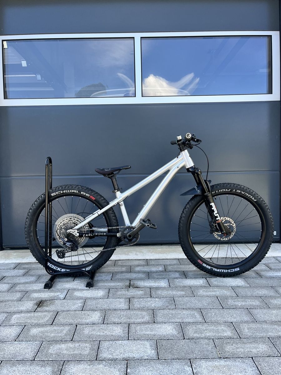 Early Rider Biciclette: Early Rider Hellion 24 Kinder Velo Mtb – Usato da Riedtwil venduto da ste_6ft2 1