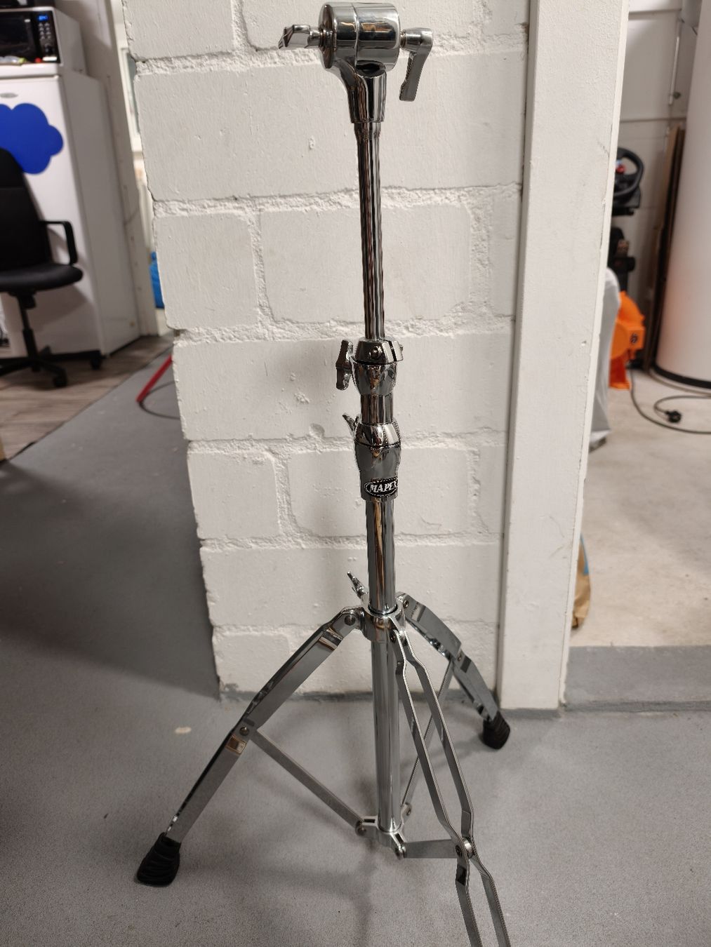 Strumenti musicali: Hi-hat stander – Usato da Oensingen venduto da gyo_q5gd 1