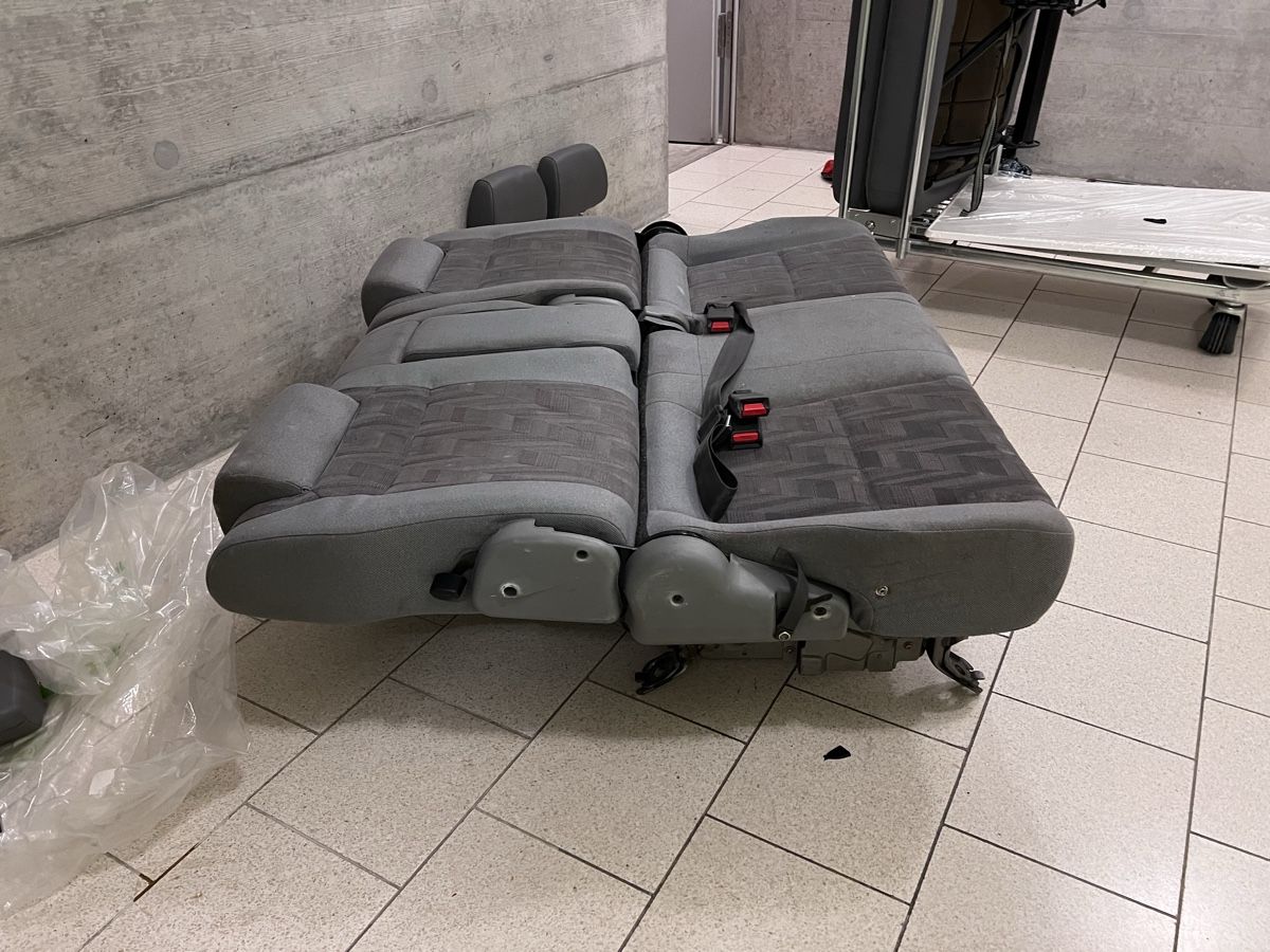Sonstiges Campingzubehör: Banquette arrière VAN camper – Gebraucht aus WINTERTHUR von olivierhzurich 3