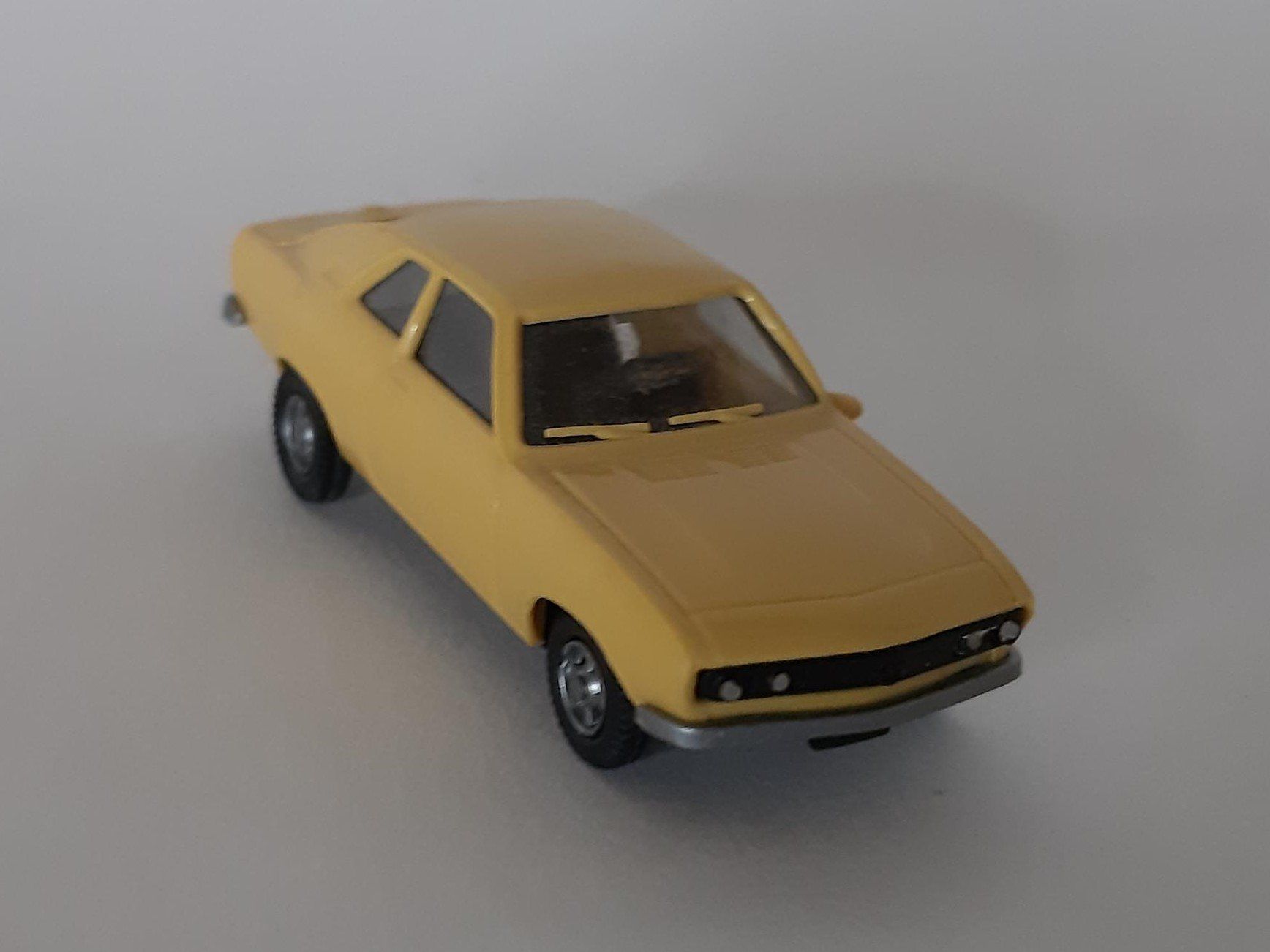 Opel Modellini d'auto: I.M.U. - Opel Manta A – Usato da Bichwil venduto da Viggen37 3