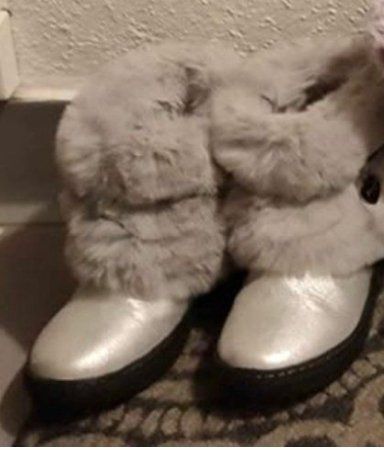 Scarpe per ragazze: Diverse Winter Schuhe für Mädchen gr.32 – Usato da Winznau venduto da zap_y6wx