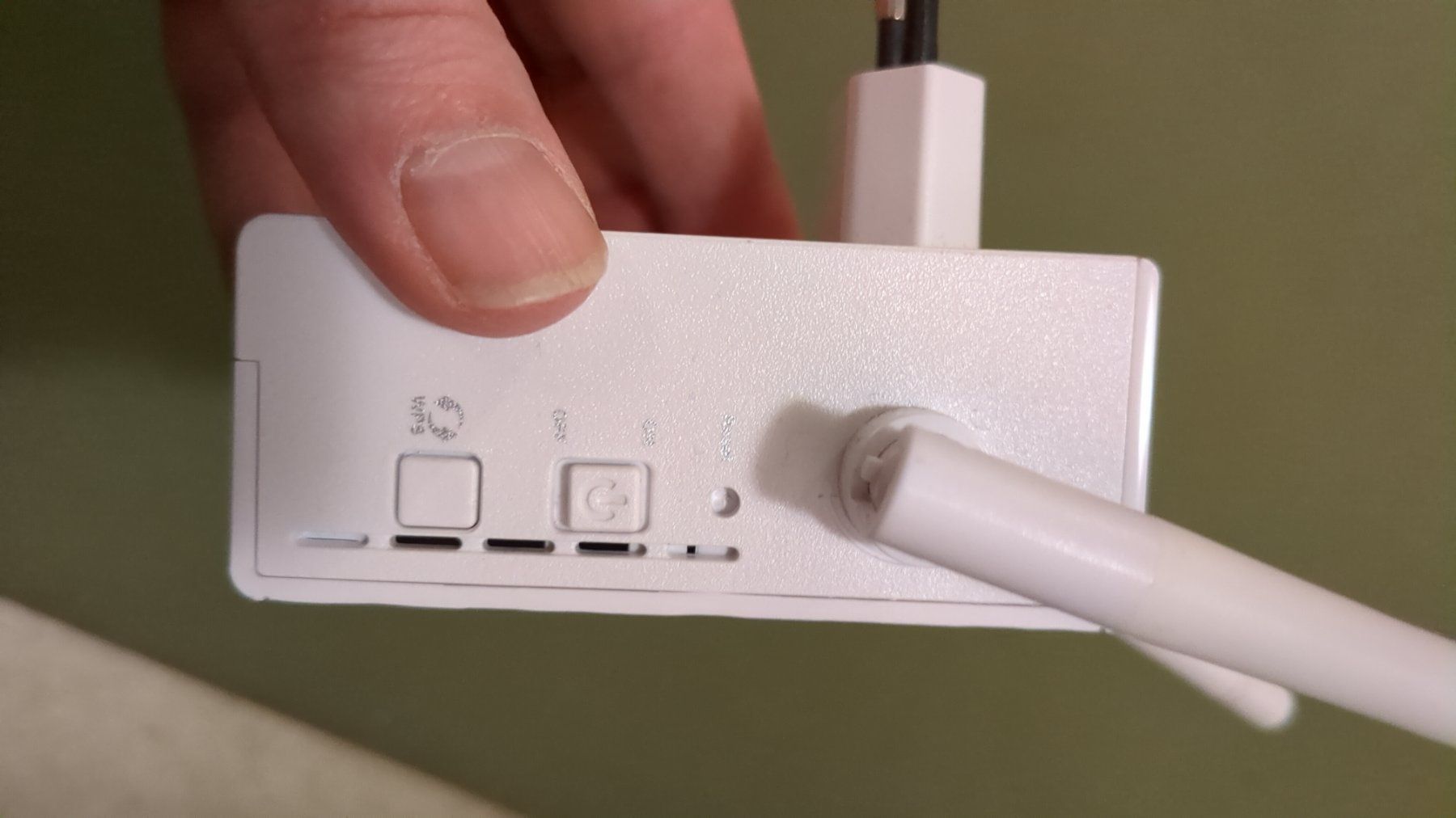 Wlan: ASUS Repeater – Gebraucht aus Basel von haferkleie 3
