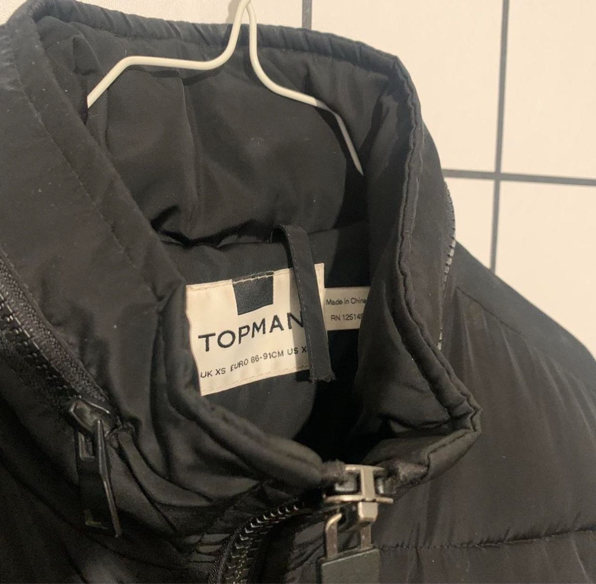Giacche: Topman Black Padded Puffer Jacket  - size XS – Usato da Genève venduto da ravehotline 2
