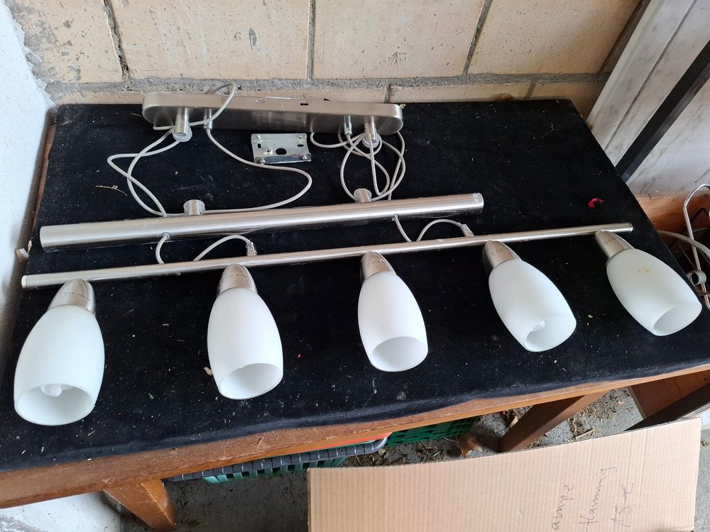 Lustres & lampes de plafonds: Moderne Lampe / Deckenlampe mit 5 Spots, Top Zustand! (51) – D'occasion à Schönholzerswilen par clyde123 2