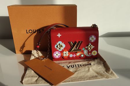 Louis Vuitton twist epi blooming flowers limited edition