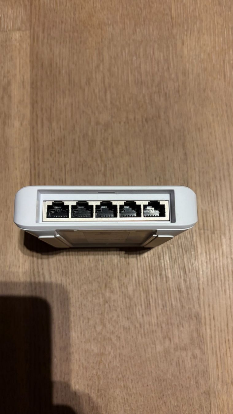 Hubs & Switches: Ubiquiti Switch USW-Flex Outdoor – Gebraucht aus zürich von schweigers 2