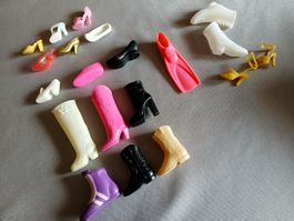Mattel Konvolut EINZELNE Barbie Schuhe ca 1990er Jahre