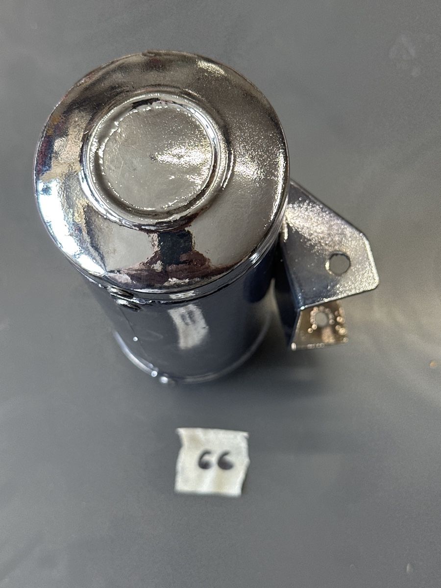 Mofas: Original Mofa Oldtimer werkzeug Behälter silber Top – Gebraucht aus Fällanden von frosch58 2