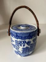 Vintage Blue Willow Lidded Sugar Bowl with Handle, Cute!