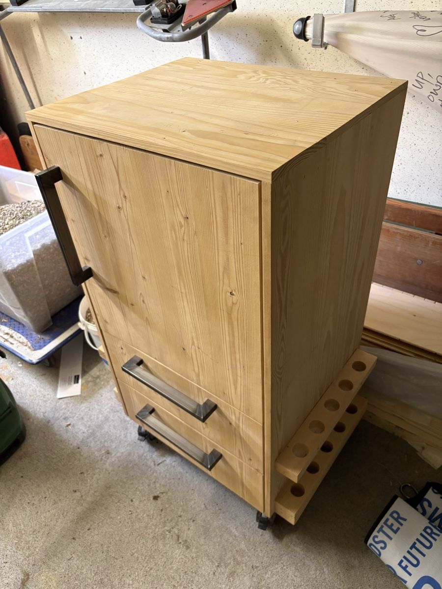 Commodes: Angelmöbel – D'occasion à Hendschiken par Niloc 1