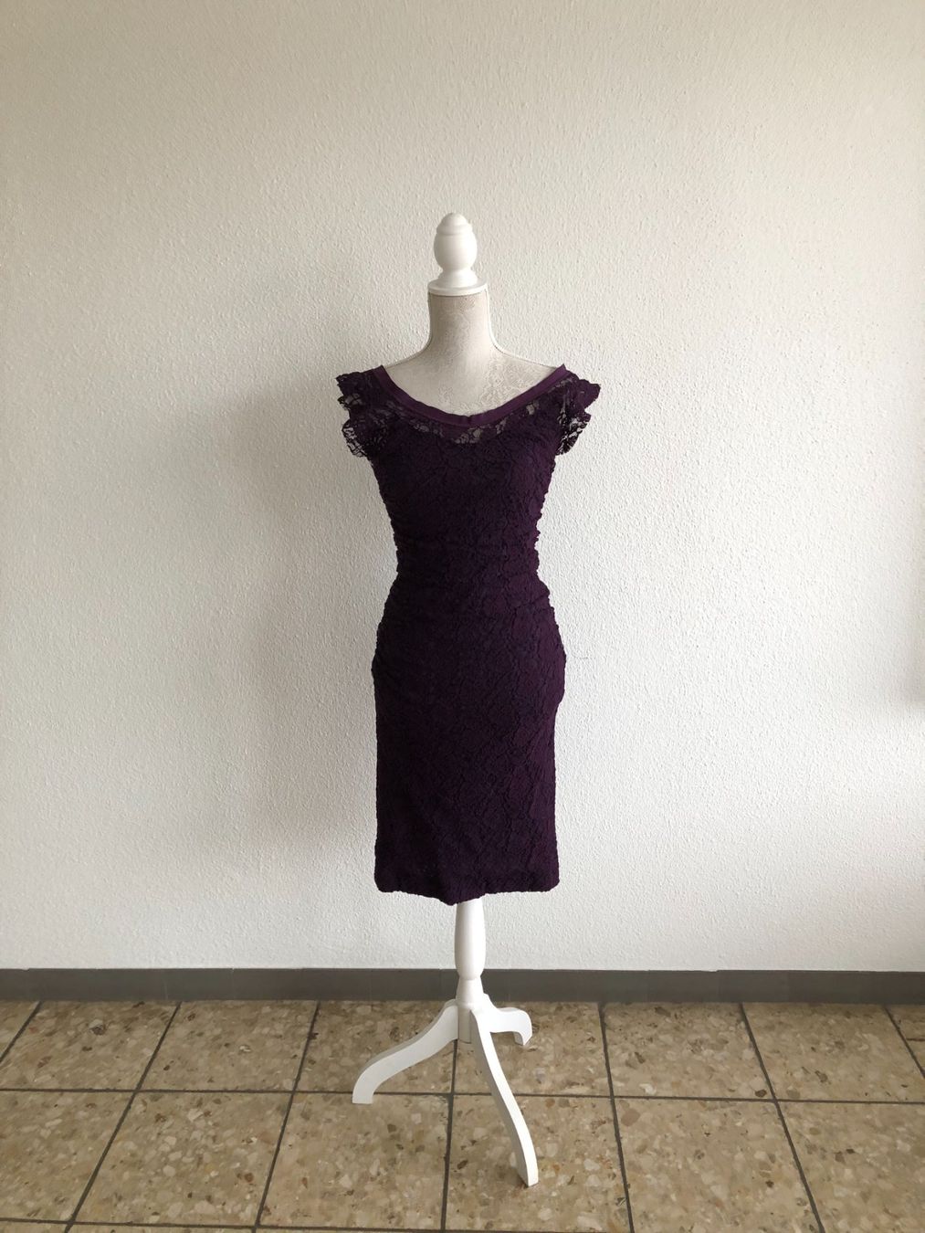 Vestiti: Kleid aus Spitze Grösse M – Usato da Oberkulm venduto da Seaside2018