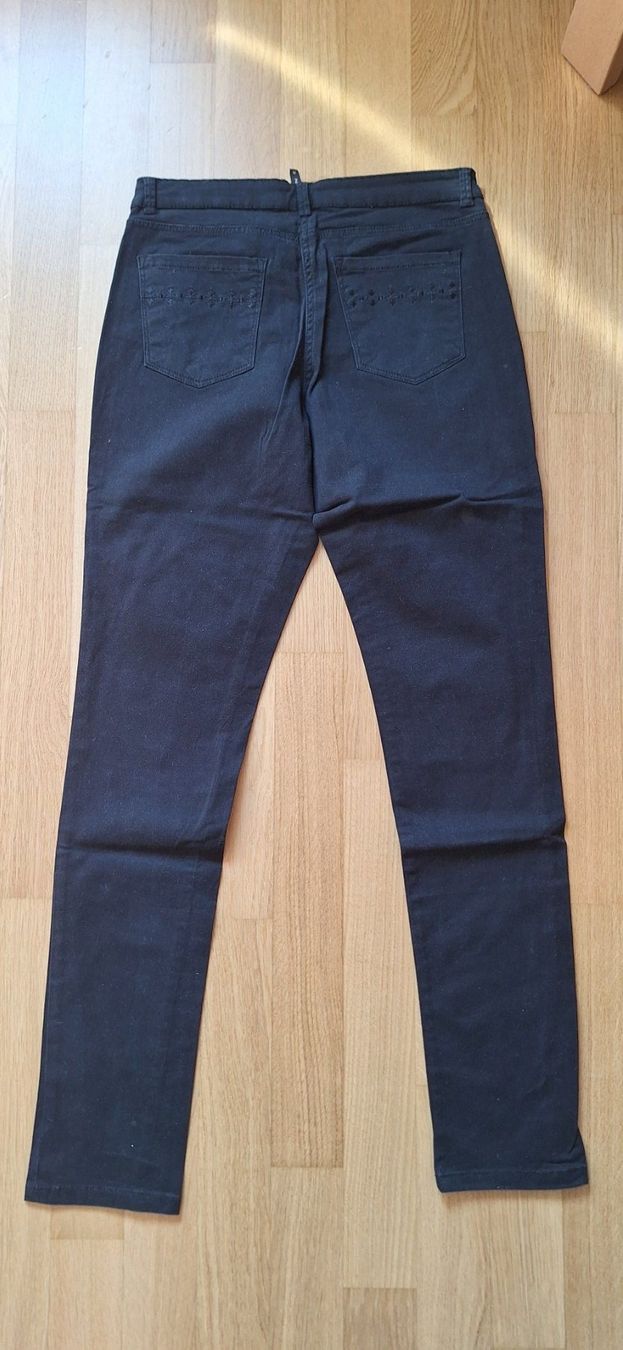 Nafnaf Jeans: Naf-Naf, jeans noir – Neuf avec emballage d'origine à Lussery-Villars par pousinete02 1