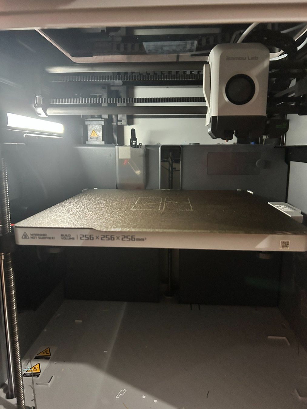 Bambu Lab Imprimante 3D: Bambu Lab X1 Carbon + AMS – D'occasion à Le Grand-Saconnex par dantedmc87 3