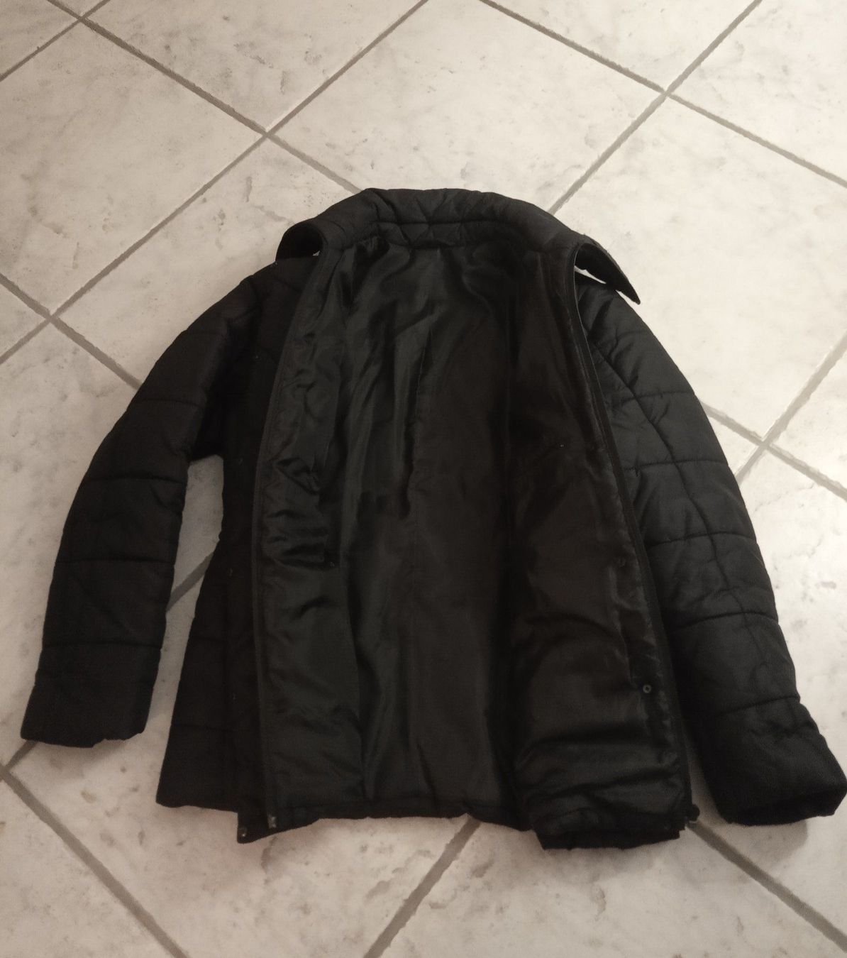 H&M Giacche: DAMENJACKE von H&M – Usato da Chur venduto da Rodanisa 6
