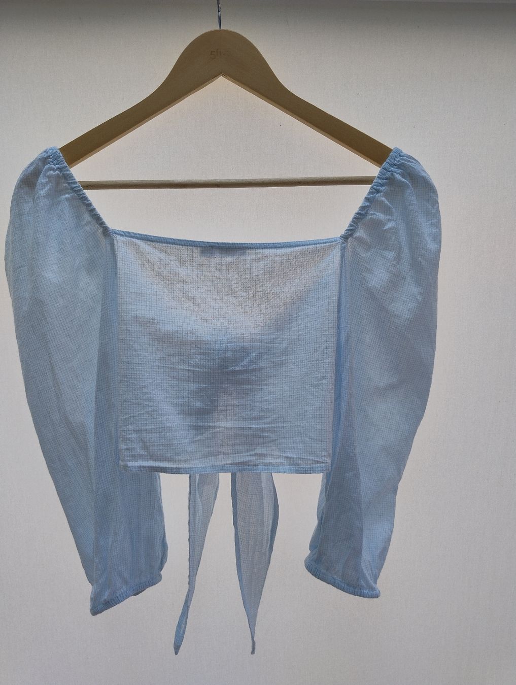 Only Blusen: Damen Bluse cropped ONLY Grösse S/M hellblau – Gebraucht aus Kirchberg BE von lauraflu 5