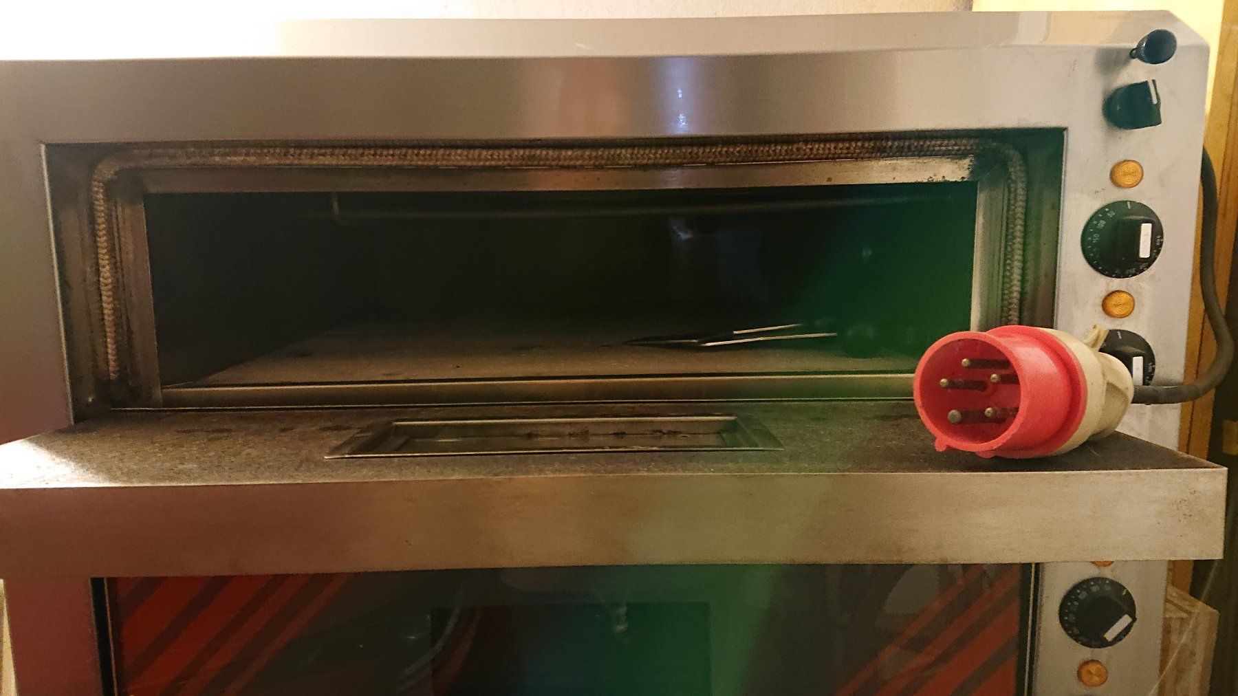 Elettrodomestici da cucina: Pizzaofen doppelstöckig – Usato da Orpund venduto da Gismo795 3