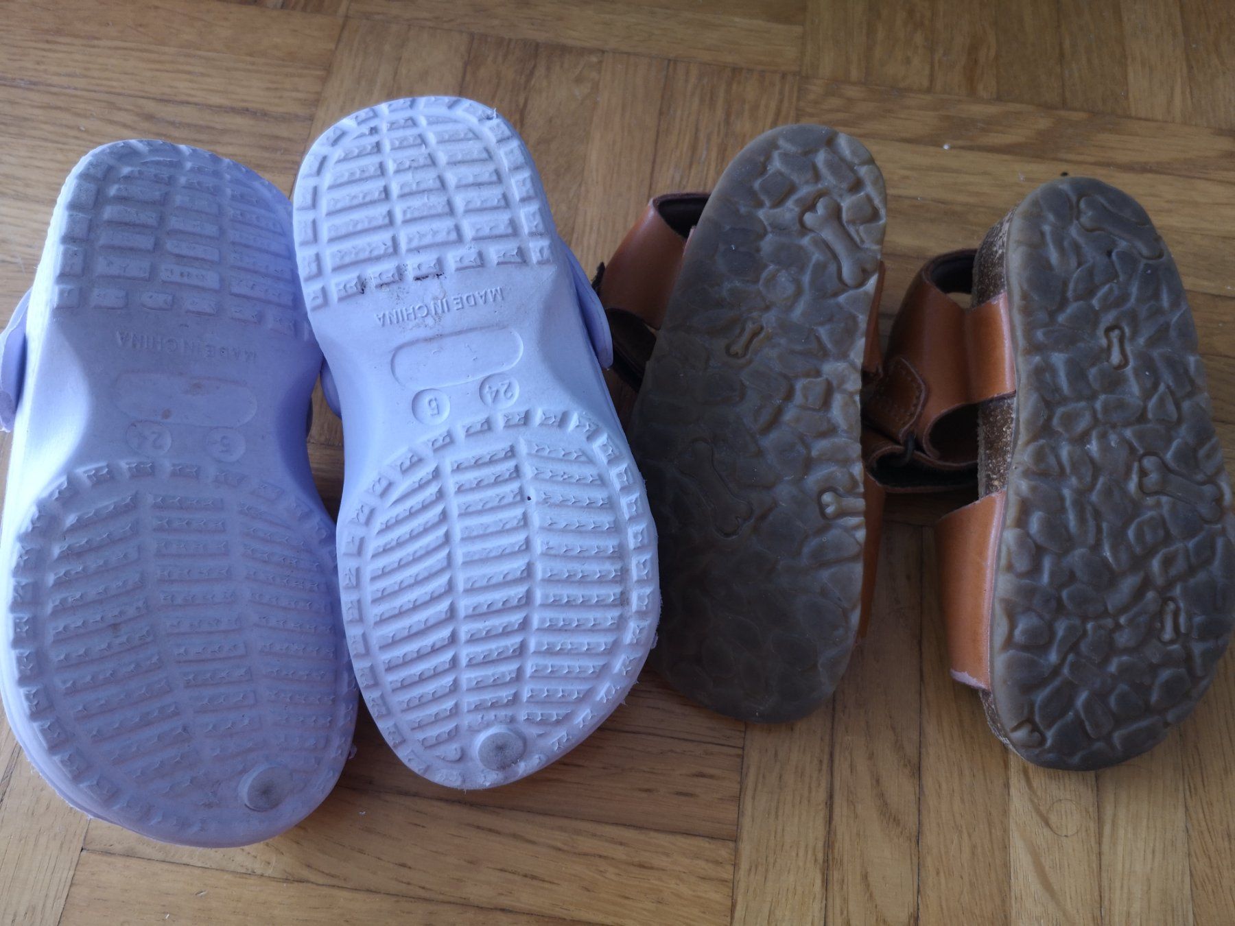 Scarpe per ragazzi: Schuhe / Chaussures 24 – Usato da Onex venduto da Genevois85 1