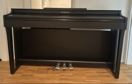 Yamaha CLP - Digitalpiano