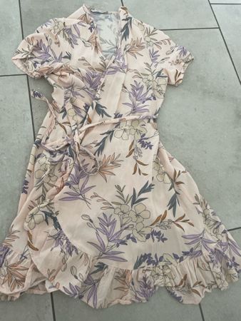 Only Kleid Gr.S neu