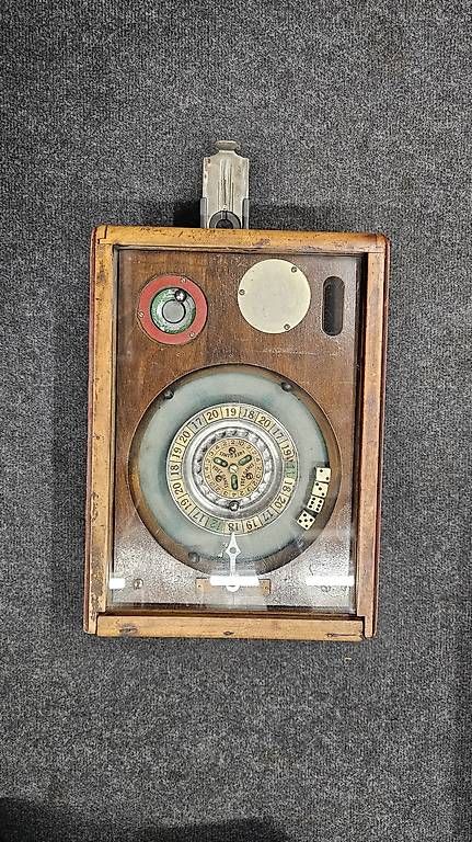 Slot Machine: Spielautomat Antik – Usato da Obergösgen venduto da r_maurer