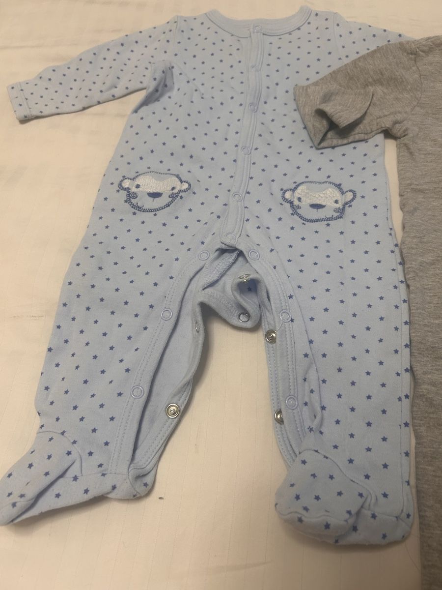 Pyjamas: Lot de 2 pyjamas bébé, taille 3 mois excellent état – Gebraucht aus Carouge GE von Emilynette 1
