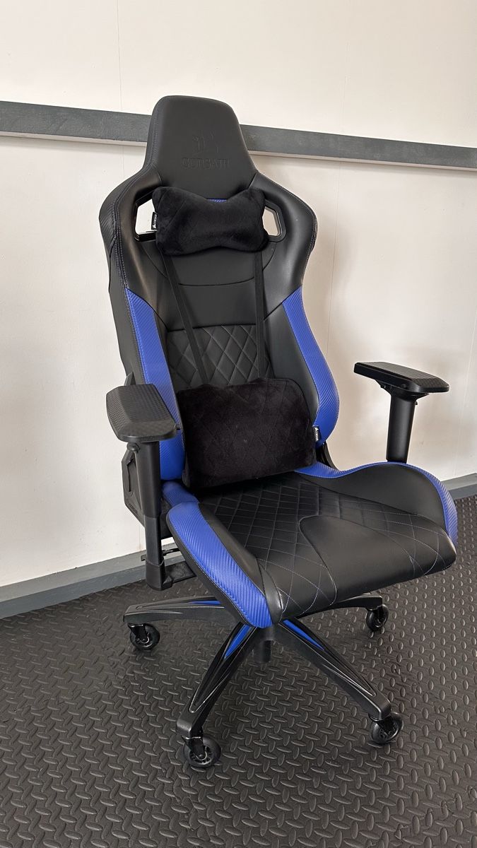 Corsair Poltrone: Gaming Sessel – Usato da Tägerwilen venduto da glu_xkk2