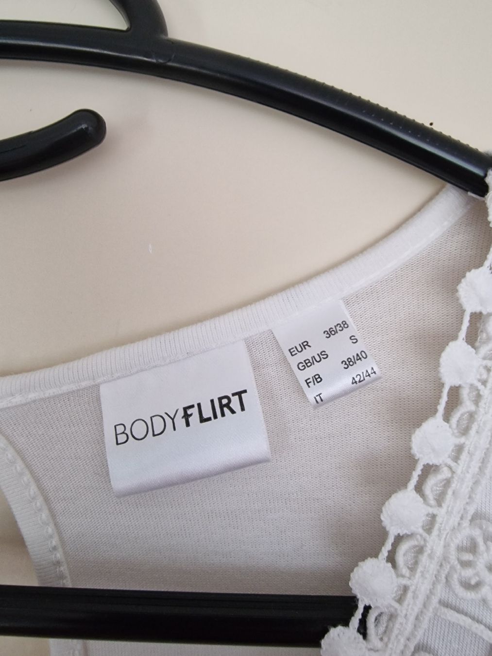 Kleider: Frühlingskleid Bodyflirt 36/38 – Neu (gemäss Beschreibung) aus Lyss von kar_vgn2 5