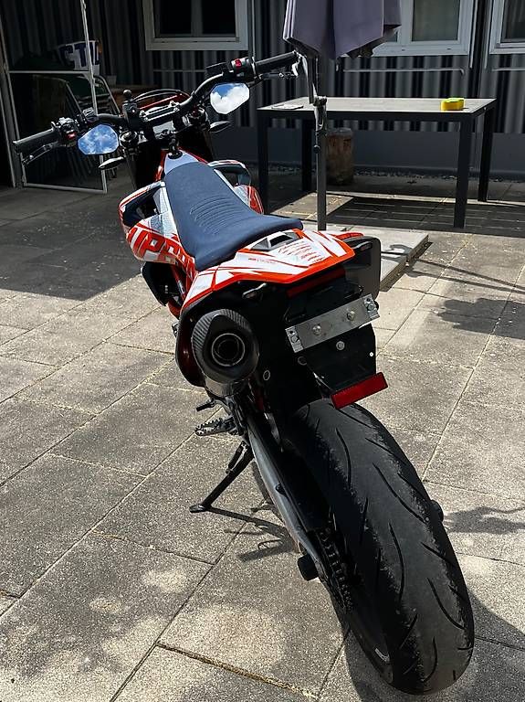 KTM Strada: KTM 690 SMC R – Usato da Rüttenen venduto da sti72 1