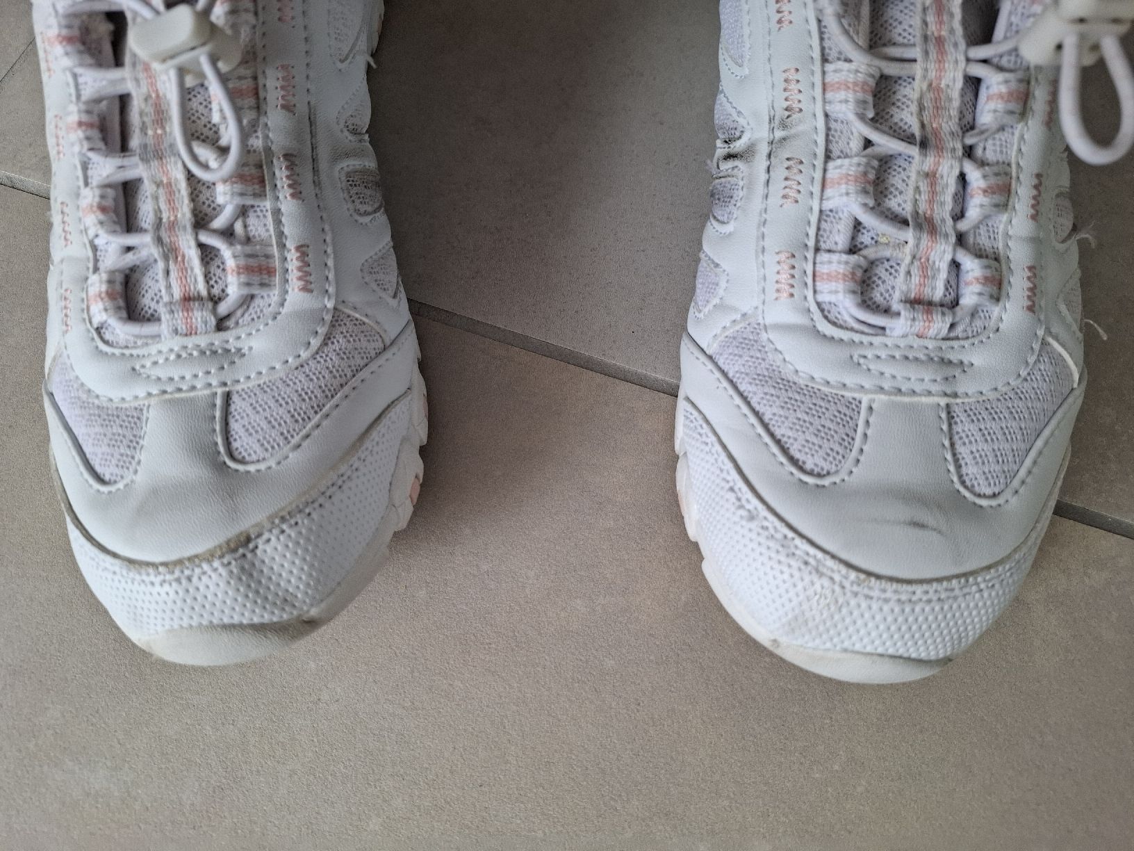 Graceland Scarpe da donna: Baskets 39 lacets élastiques Graceland – Usato da Bulle venduto da xixime 1