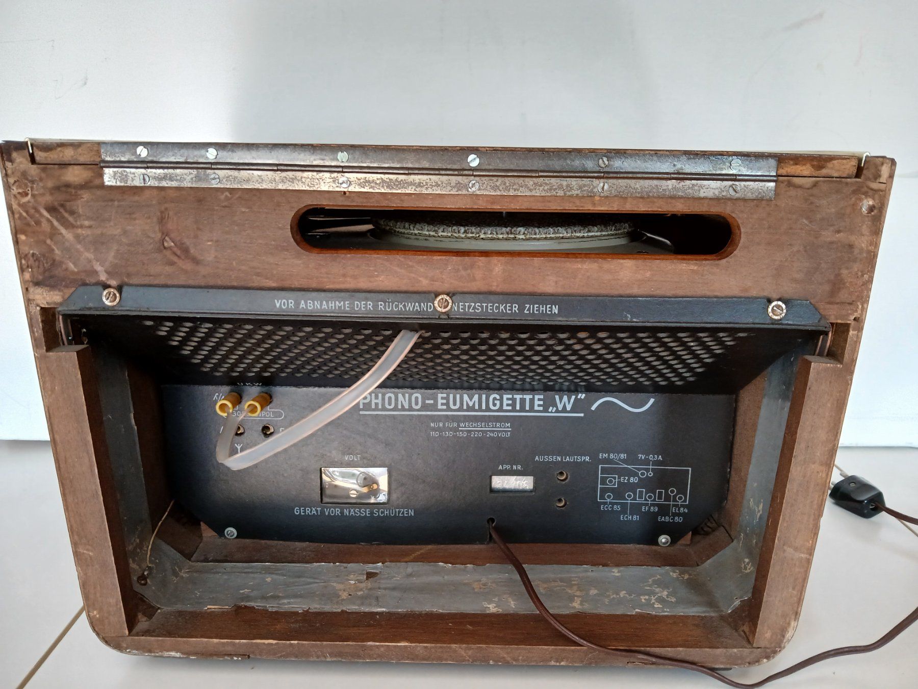 Radios: Röhrenradio Phono Eumigette "W" 60er Jahre – Defekt aus Zumikon von  6