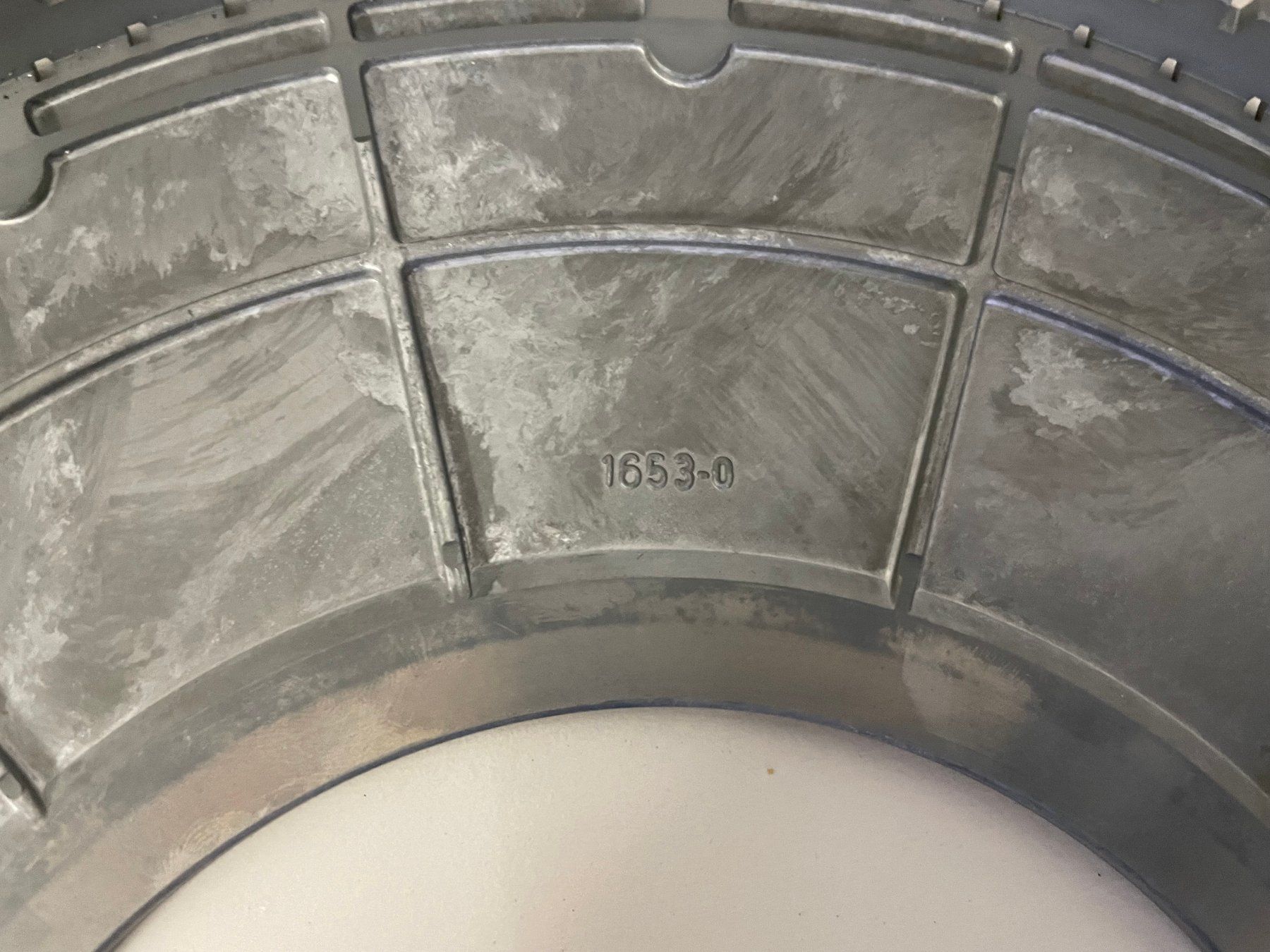 Thorens Plattenspieler: 2 plateaux Thorens 104 – Gebraucht aus La Croix (Lutry) von netrajet 3